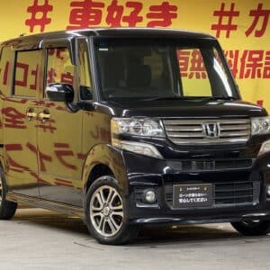 N-BOX　カスタム　G　Lパッケージ　【4WD】