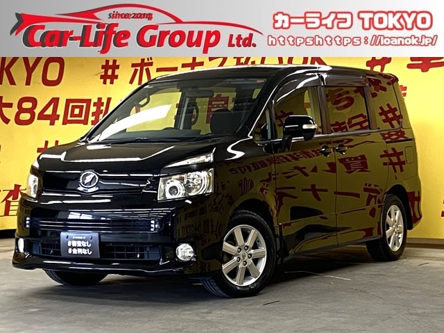 VOXY　ヴォクシー　ZS　