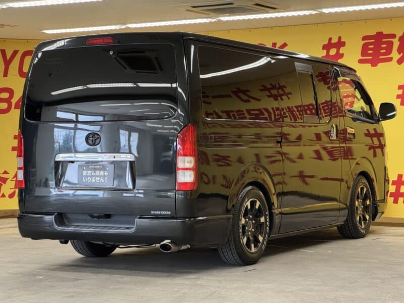 HIACE ハイエース