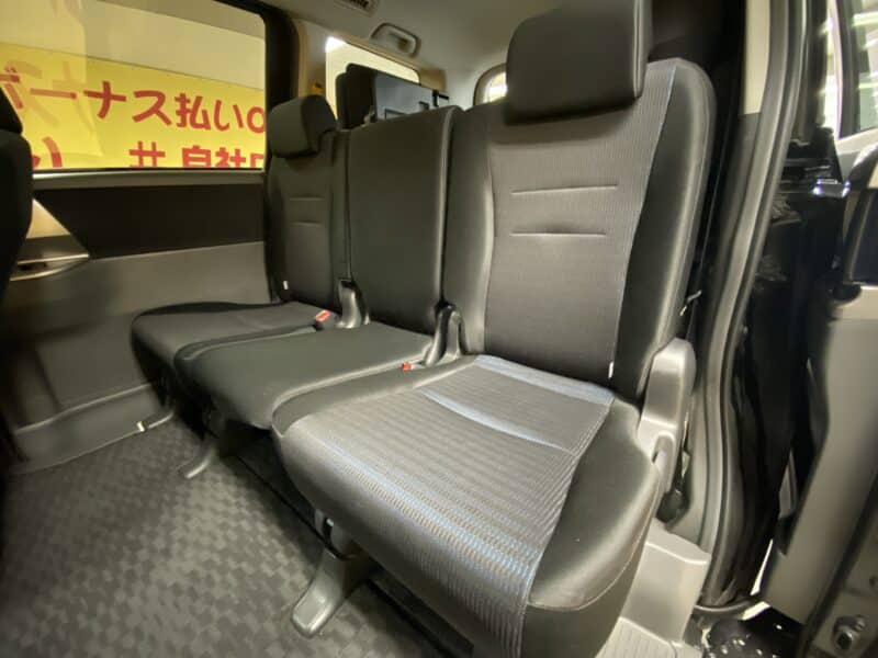 VOXY ヴォクシー ZS