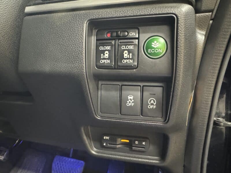 ODYSSEY オデッセイ アブソルートEX【総合評価優良車】