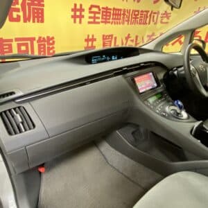 PRIUS　プリウス　S