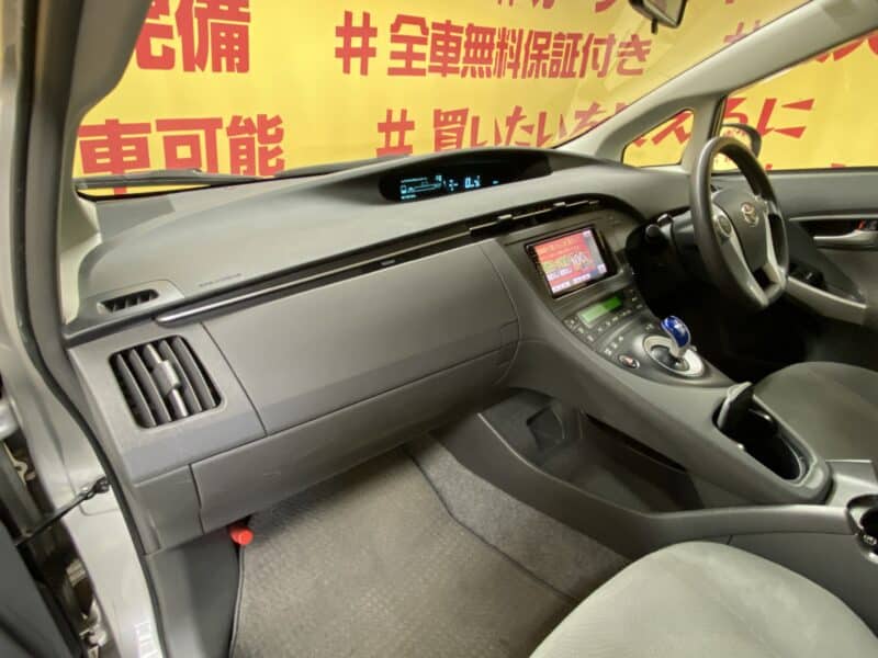 PRIUS プリウス S