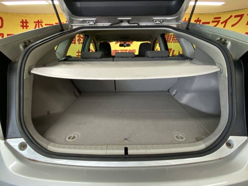 PRIUS プリウス S