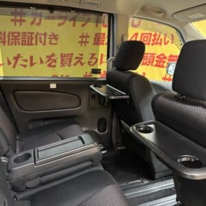 SERENA　セレナ　ハイウェイスター　S-HV【車検2年付】