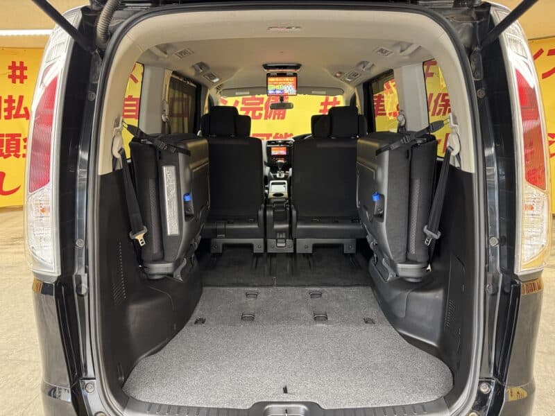 SERENA セレナ ハイウェイスター Vセレクション【特別仕様車】