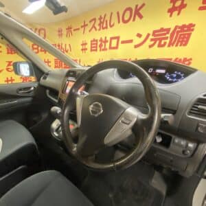 SERENA　セレナ　ライダー　パフォーマンススペック　S－ハイブリッド【特別仕様車】【車検２年付】