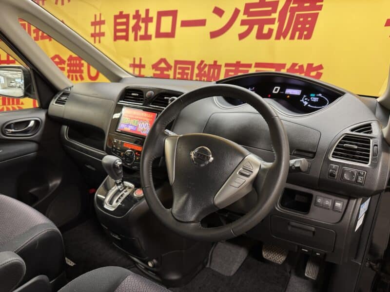 SERENA セレナ ハイウェイスター Vセレクション【特別仕様車】