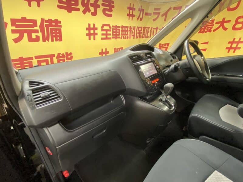 SERENA セレナ ライダー ブラックライン S-HV【特別仕様車】【車検2年付】【タイヤ4本新品】