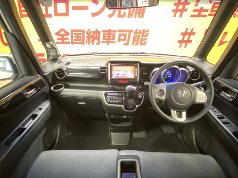 N-BOX カスタム SSパッケージ 【特別仕様車】【4WD】【新品タイヤ付】