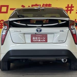 PRIUS　プリウス　S　【4WD】【車検2年付】