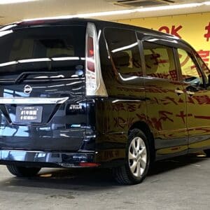 SERENA　セレナ　ハイウェイスター Vセレクション【特別仕様車】【総合評価優良車】