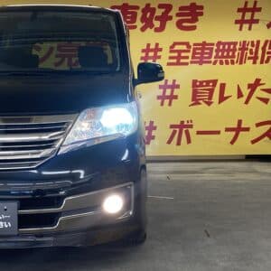 SERENA　セレナ　ライダー　ブラックライン　S-HV【特別仕様車】【車検2年付】【タイヤ4本新品】