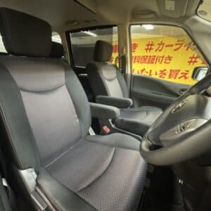SERENA　セレナ　ハイウェイスター Vセレクション【特別仕様車】