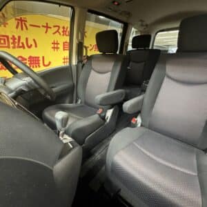 SERENA　セレナ　ハイウェイスター Vセレクション【特別仕様車】
