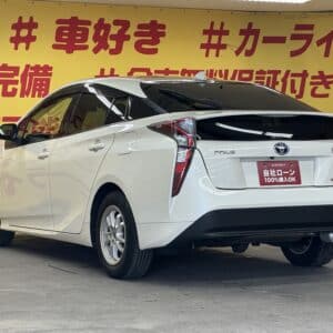 PRIUS　プリウス　S　【4WD】【車検2年付】