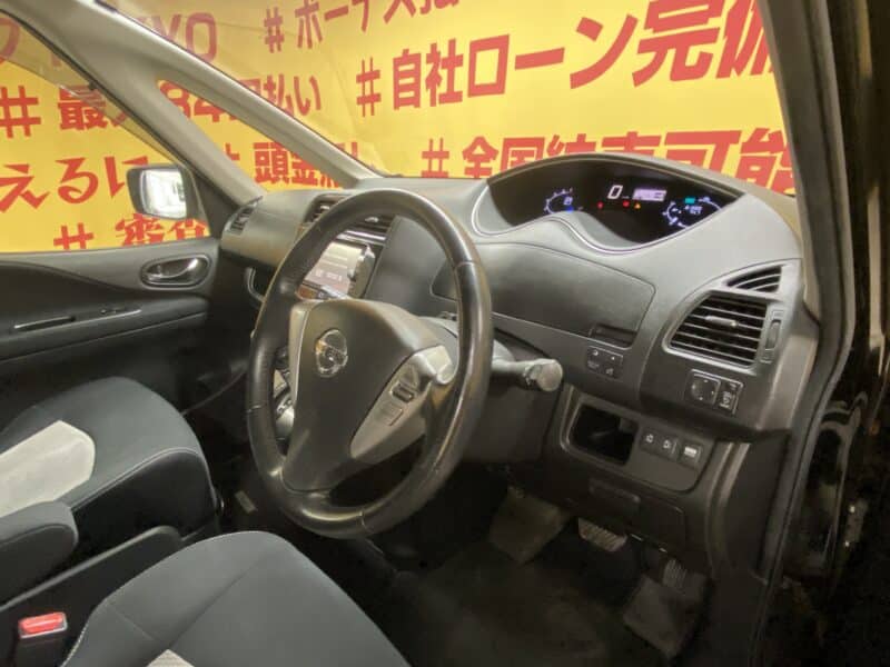 SERENA セレナ ライダー ブラックライン S-HV【特別仕様車】【車検2年付】【タイヤ4本新品】