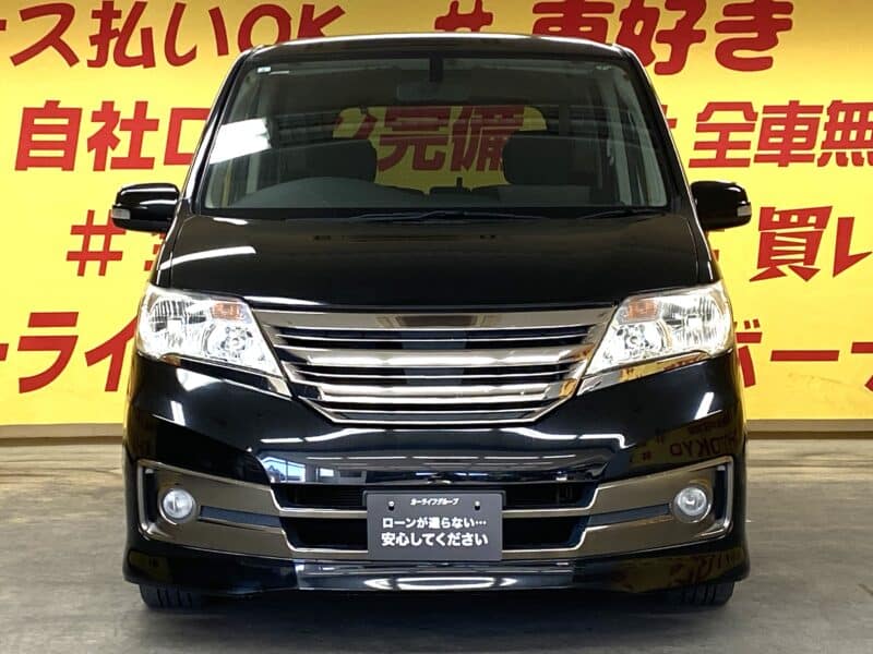 SERENA セレナ ライダー ブラックライン S-HV【特別仕様車】【車検2年付】【タイヤ4本新品】