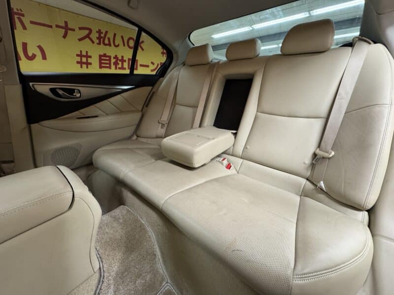 SKYLINE スカイライン 350GT HYBRID タイプSP