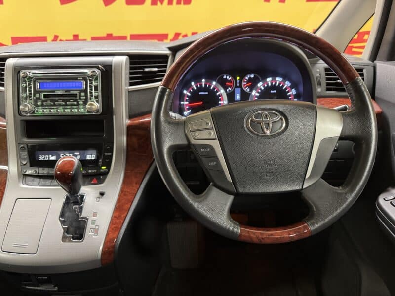 VELLFIRE ヴェルファイア 2.4Z プラチナセレクション【特別仕様車】【サンルーフ】