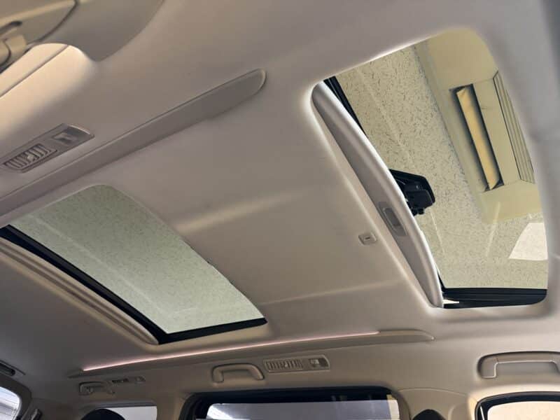 VELLFIRE ヴェルファイア 2.4Z プラチナセレクション【特別仕様車】【サンルーフ】