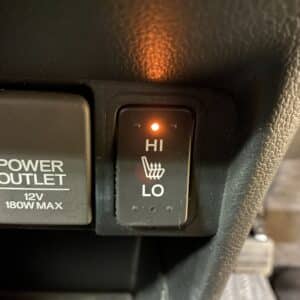 N-BOX　カスタム SSパッケージ　【特別仕様車】【４WD】【新品タイヤ付】