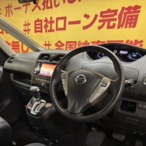 SERENA　セレナ　ハイウェイスター　S-HV【車検2年付】