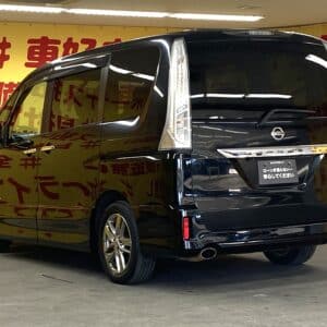 SERENA　セレナ　ライダー　ブラックライン　S-HV【特別仕様車】【車検2年付】【タイヤ4本新品】