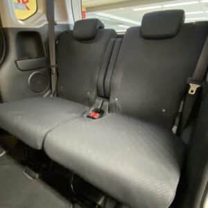 N-BOX　カスタム SSパッケージ　【特別仕様車】【４WD】【新品タイヤ付】