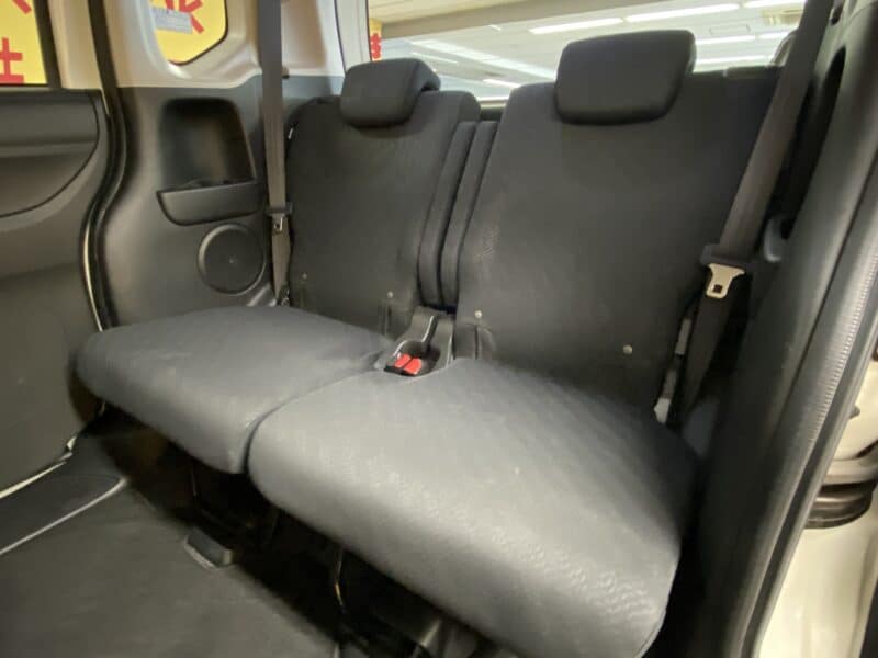 N-BOX カスタム SSパッケージ 【特別仕様車】【4WD】【新品タイヤ付】