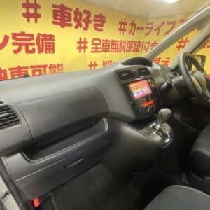 SERENA　セレナ　ライダー　パフォーマンススペック　S－ハイブリッド【特別仕様車】【車検２年付】