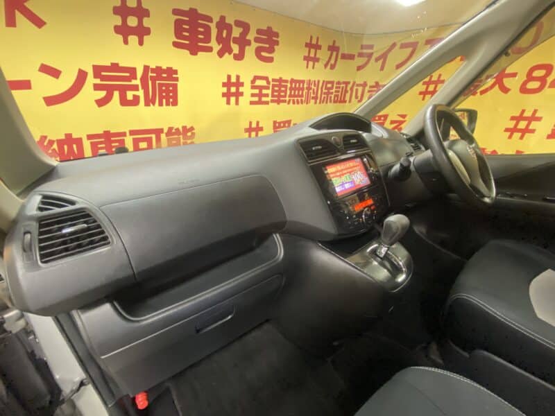 SERENA セレナ ライダー パフォーマンススペック S-ハイブリッド【特別仕様車】【車検2年付】