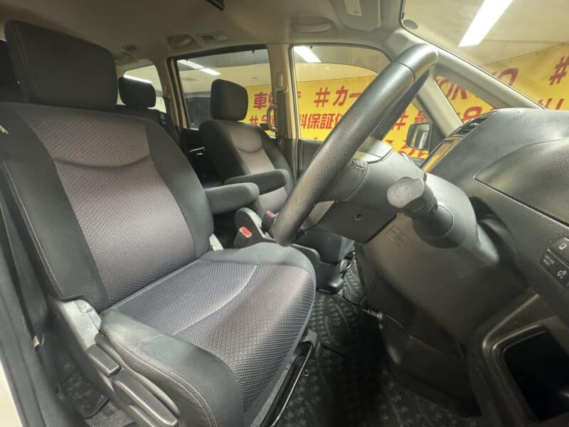 SERENA セレナ ハイウェイスター S-HV