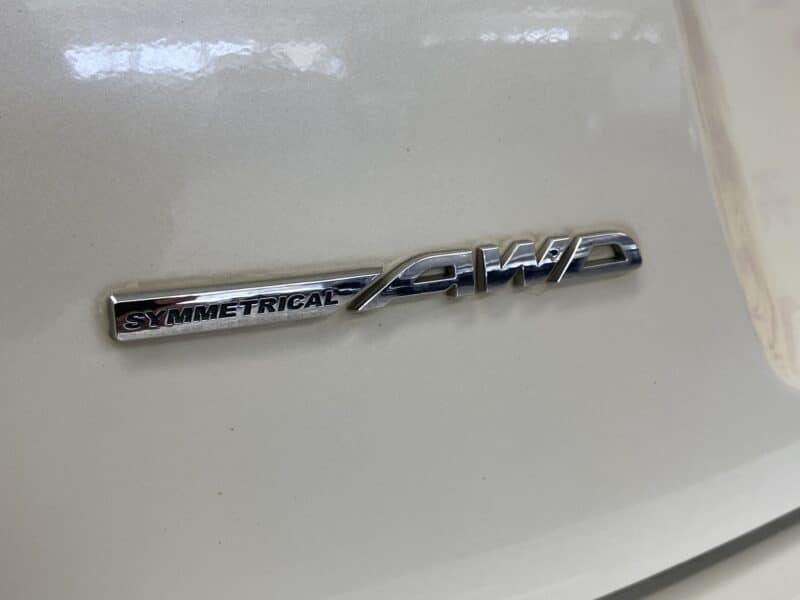 IMPREZA インプレッサスポーツ 1.6i【5MT】【4WD】