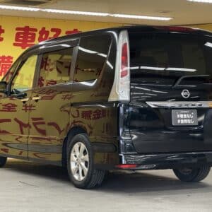 SERENA　セレナ　ハイウェイスター Vセレクション【特別仕様車】