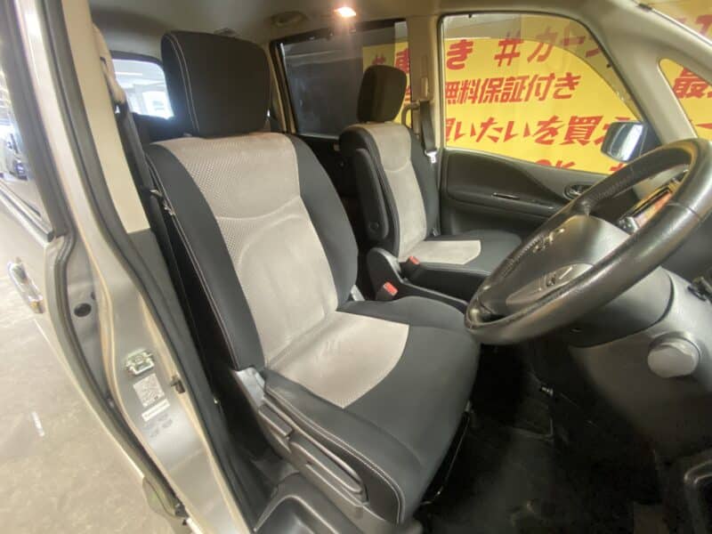 SERENA セレナ ライダー パフォーマンススペック S-ハイブリッド【特別仕様車】【車検2年付】