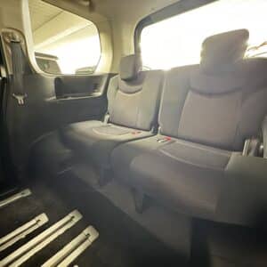 SERENA　セレナ　ハイウェイスター Vセレクション【特別仕様車】