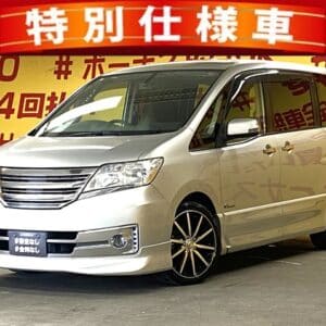 SERENA　セレナ　ライダー　パフォーマンススペック　S－ハイブリッド【特別仕様車】【車検２年付】