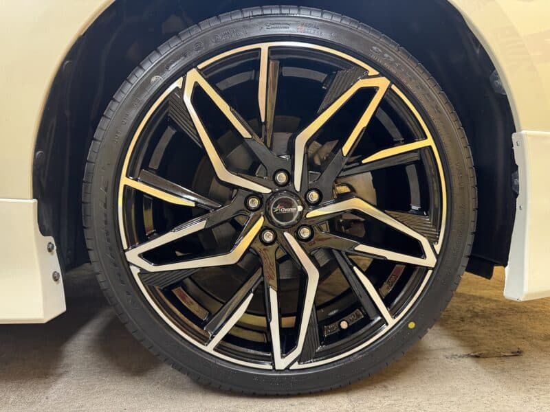 PRIUS プリウス S 【4WD】【車検2年付】