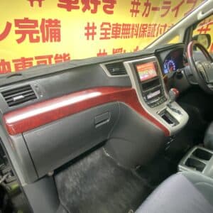 VELLFIRE　ヴェルファイア　2.4Z　【カスタム】【車検2年付】