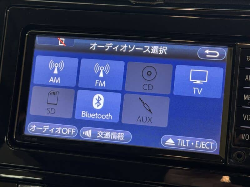 PRIUS プリウス S 【4WD】【車検2年付】