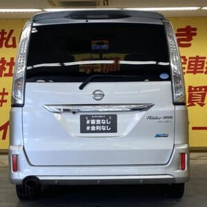 SERENA　セレナ　ライダー　パフォーマンススペック　S－ハイブリッド【特別仕様車】【車検２年付】