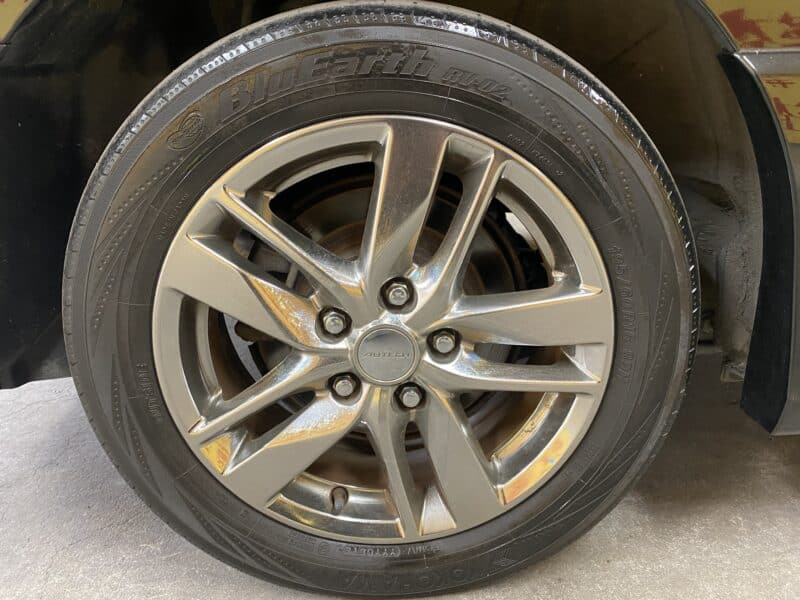 SERENA セレナ ライダー ブラックライン S-HV【特別仕様車】【車検2年付】【タイヤ4本新品】