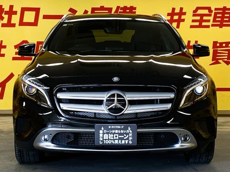MERCEDES BENZ メルセデス・ベンツ GLA250 4マチック【4WD】【車検2年付】【総合評価優良車】
