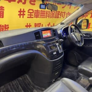 ELGRAND　エルグランド　ライダー 【4WD】