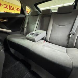 PRIUS　プリウス　Ｓ　LEDエディション　【特別仕様車】【車検２年付】　