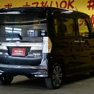 TANTO CUSTOM　タントカスタム　RS　 ターボ　【４WD】【車検2年付】