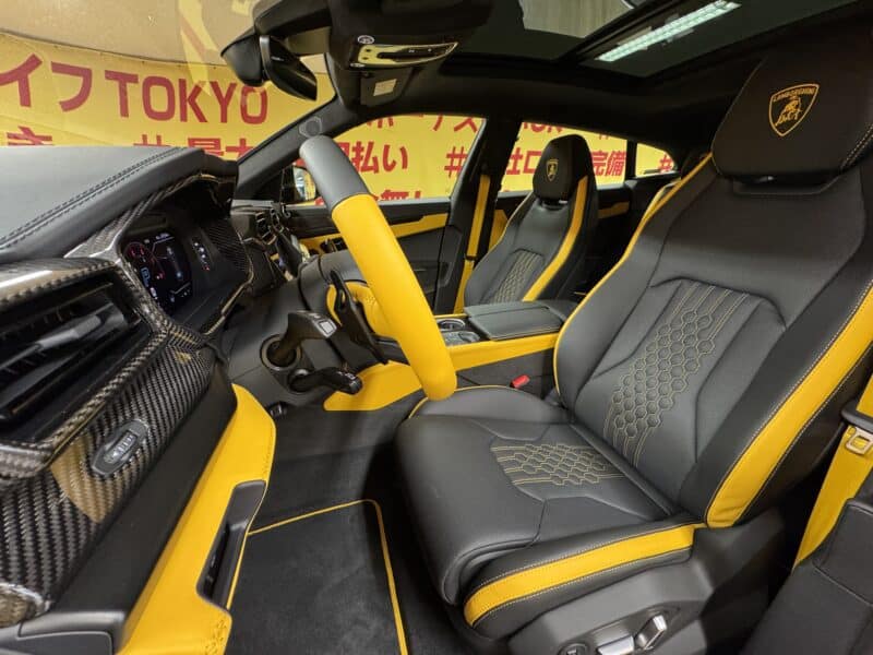 Lamborghini Urus SE ウルス SE 【4WD】