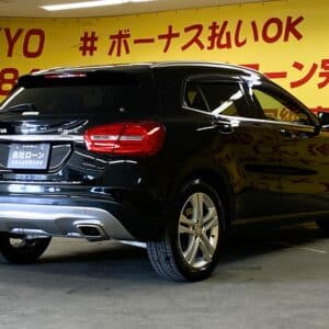 MERCEDES BENZ メルセデス・ベンツ GLA250 4マチック【4WD】【車検2年付】【総合評価優良車】