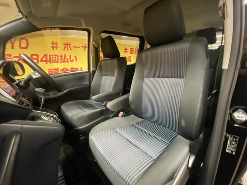 VOXY ヴォクシー ZS煌 【特別仕様車】【総合評価優良車】【7人乗り】